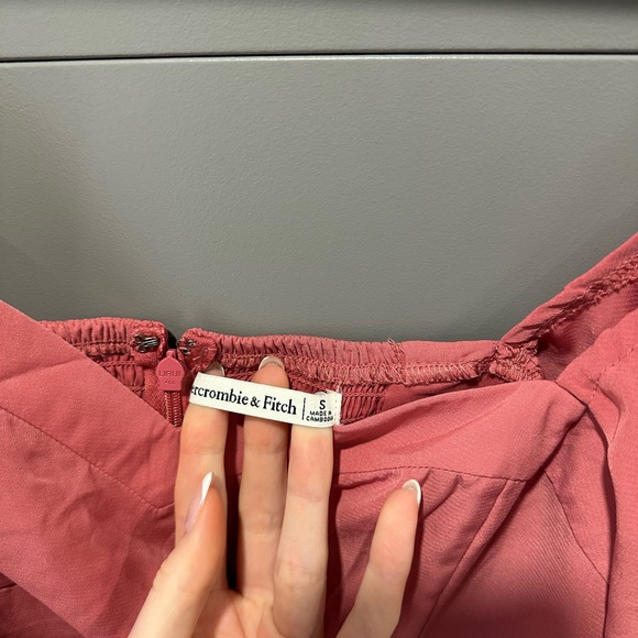 Pink Abercrombie and Fitch Sweetheart Neckline Dress - Picture 3 of 4